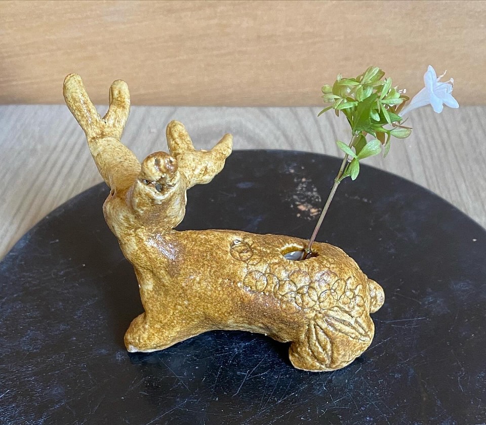 鹿の一輪挿し
