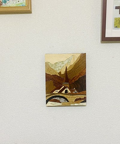 木を使った絵画
